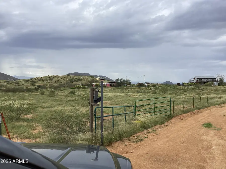 6265 W Copper Bug Road, Elfrida, AZ 85610 - Image #3
