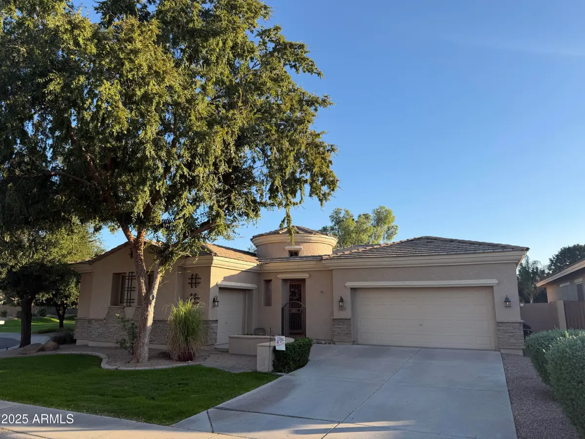 3225 E Cardinal Court, Chandler, AZ 85286 - Image #1