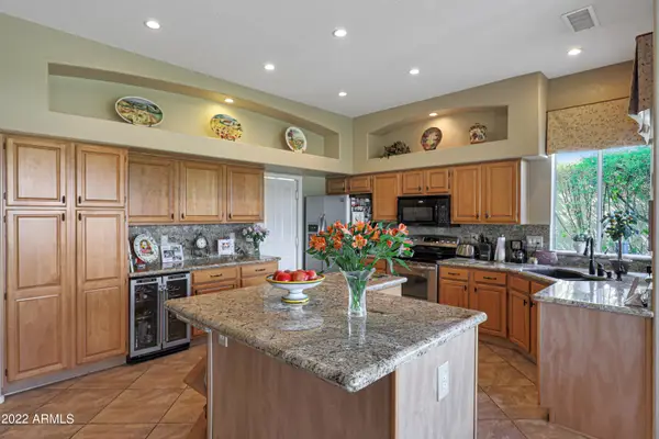 15817 N 17th Way, Phoenix, AZ 85022