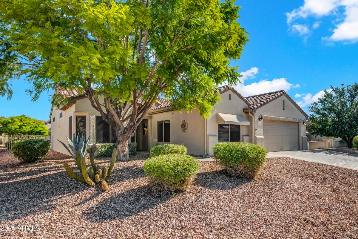 15984 W Indigo Lane, Surprise, AZ 85374 - Image #1