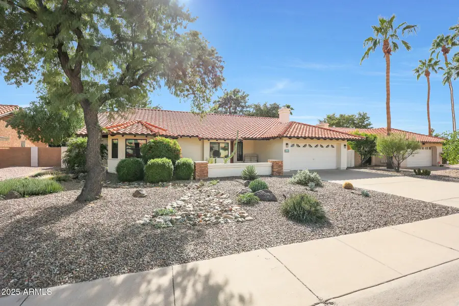 6009 E Betty Elyse Lane, Phoenix, AZ 85254 - Image #2