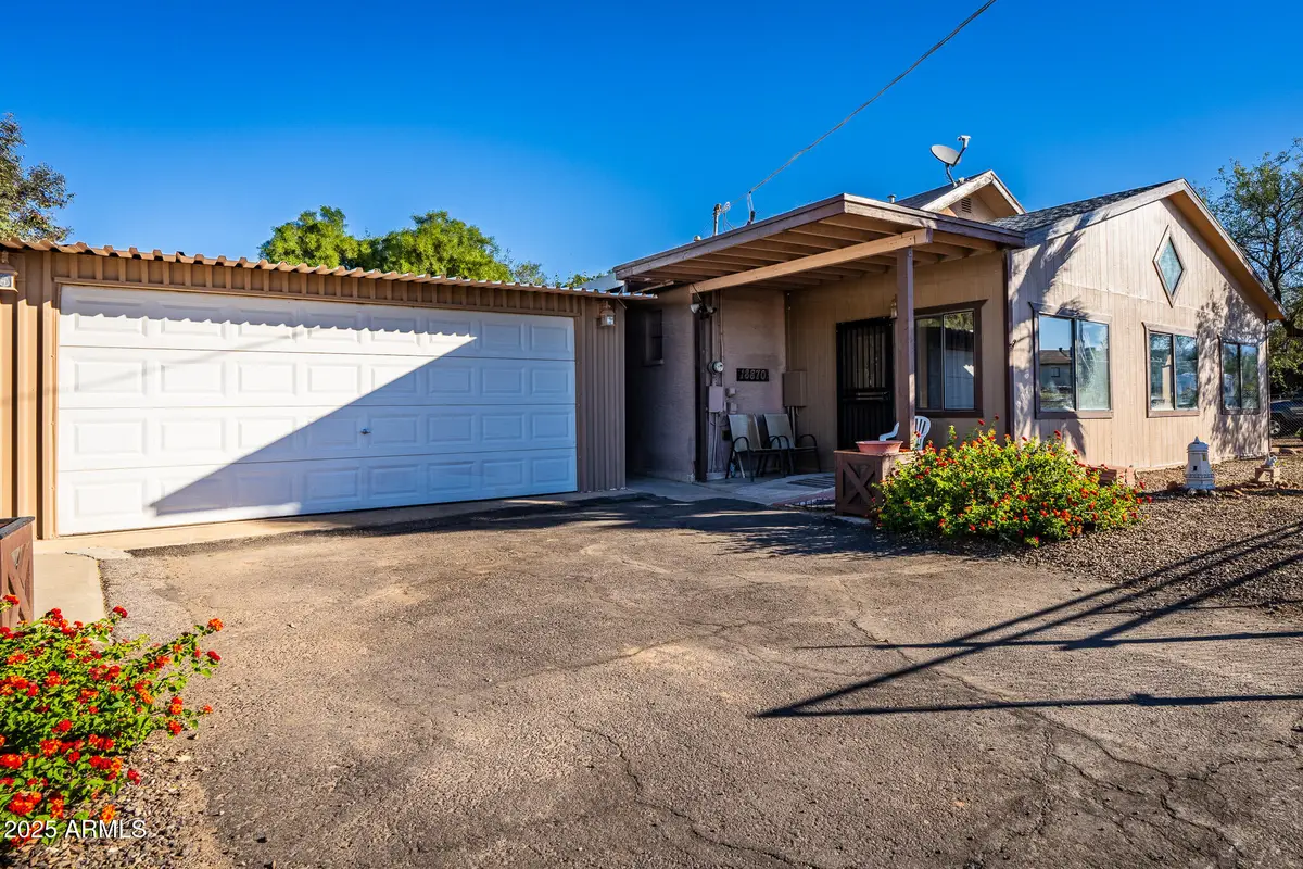 18870 E Mechling Drive, Black Canyon City, AZ 85324 - Image #1