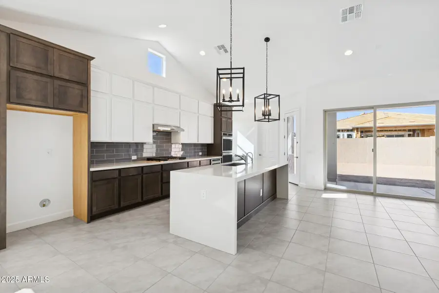 1110 W J Waltz Way, North Pinal, AZ 85120 - Image #2