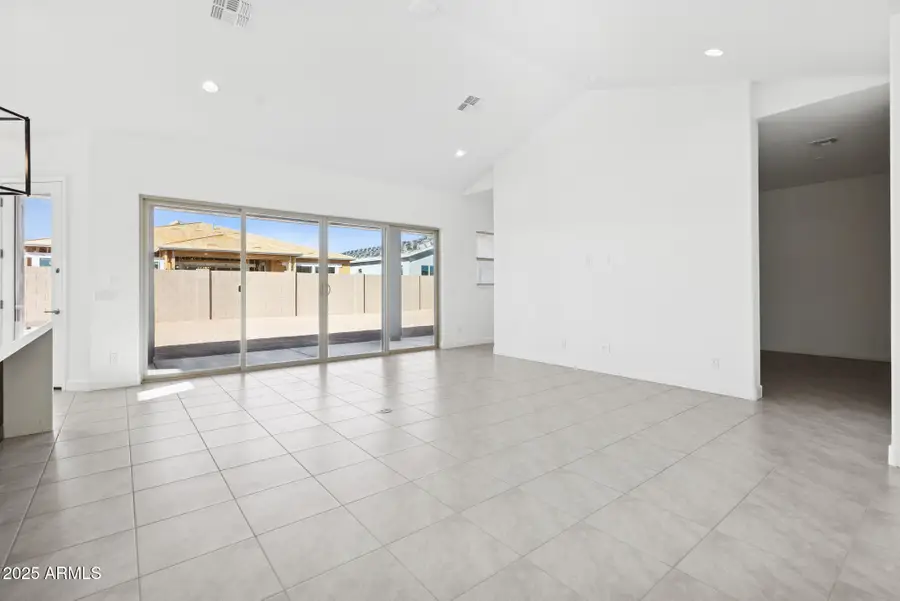 1110 W J Waltz Way, North Pinal, AZ 85120 - Image #3