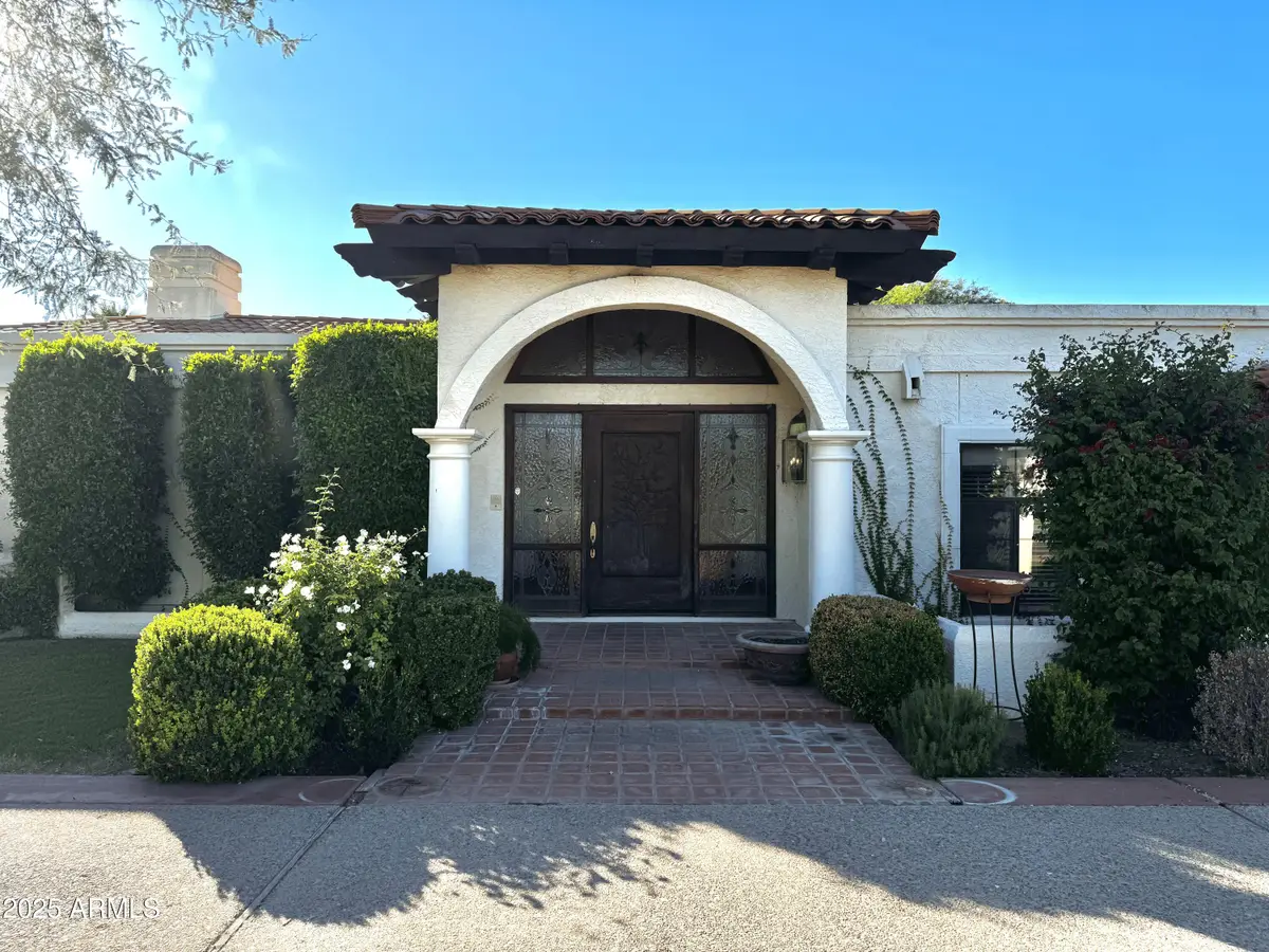 8714 N 65th Street, Paradise Valley, AZ 85253 - Image #1