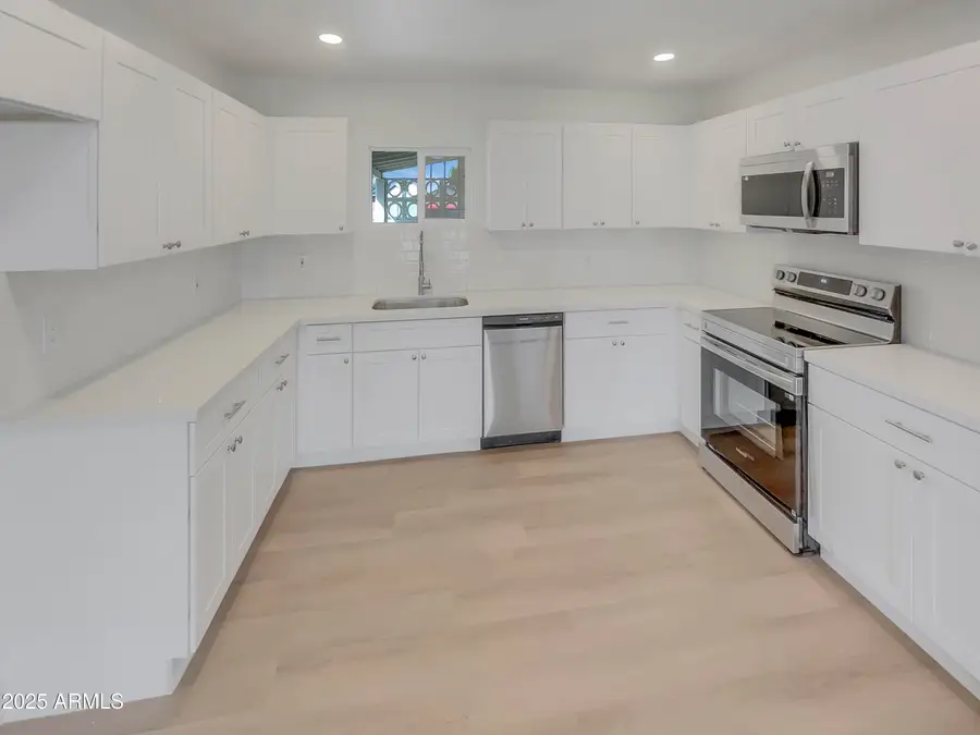 6633 W Colter Street, Glendale, AZ 85301 - Image #2