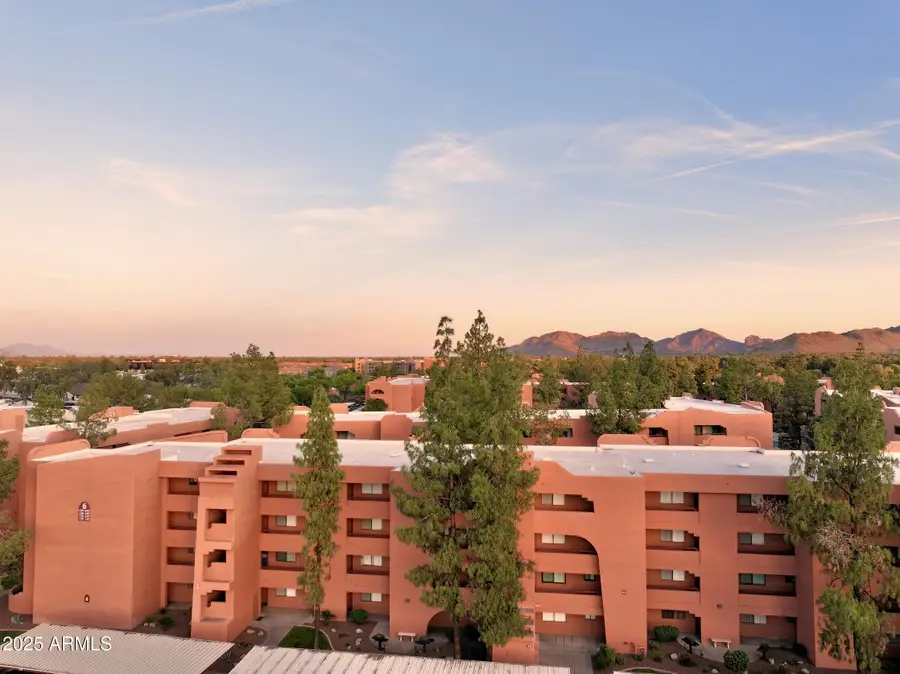 12222 N Paradise Village Parkway S #442, Phoenix, AZ 85032 - Image #2