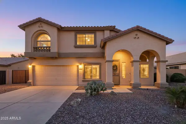 4816 S Emery Circle, Mesa, AZ 85212