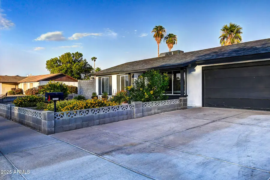 17659 N Paradise Park Drive, Phoenix, AZ 85032 - Image #2