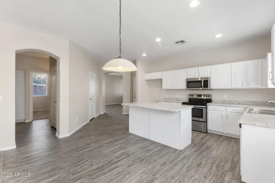 9341 W Albert Lane, Peoria, AZ 85382 - Image #2