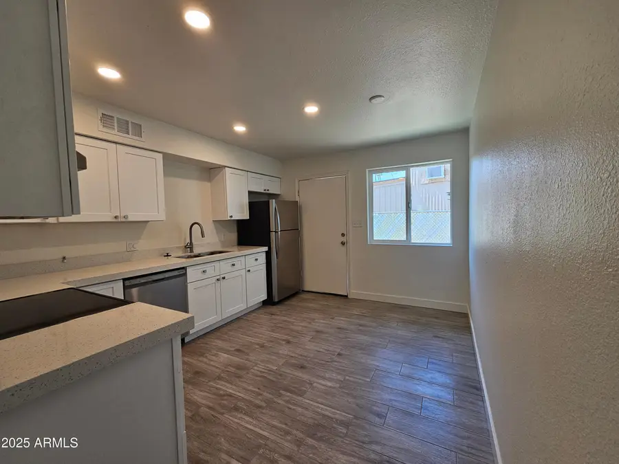 2535 W Missouri Avenue, Phoenix, AZ 85017 - Image #2