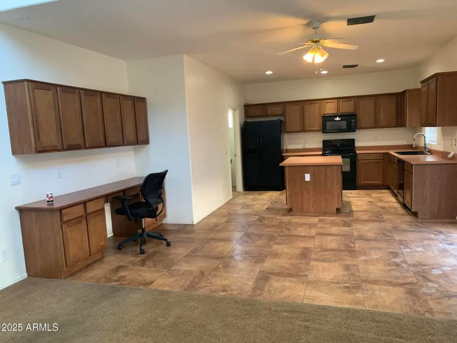 25270 W Pleasant Lane, Buckeye, AZ 85326 - Image #2