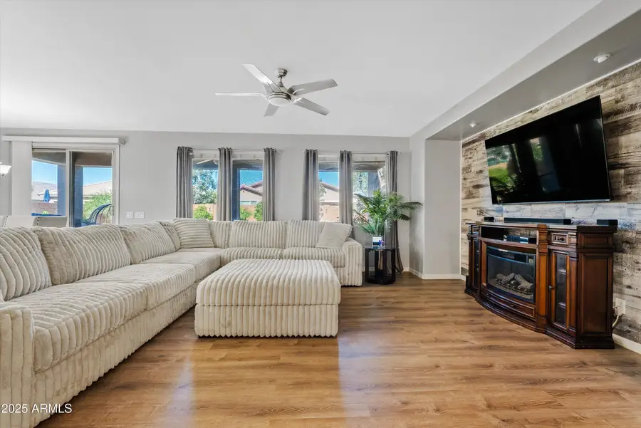 78 W White Oak Avenue, San Tan Valley, AZ 85140 - Image #3