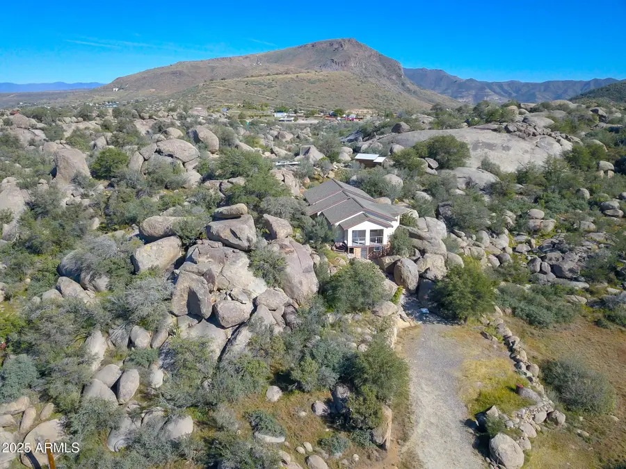 23333 S Mountainaire Drive S, Yarnell, AZ 85362 - Image #2