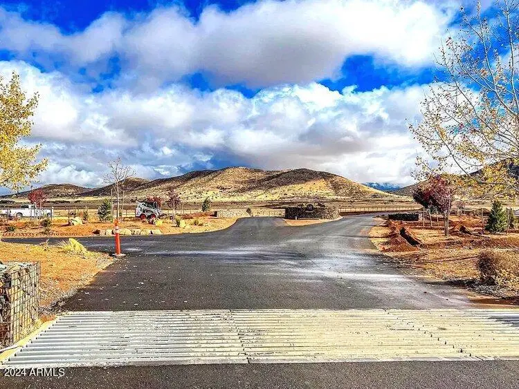 9255 N Feather Trace Road #17, Mingus Mountain, AZ 86314 - Image #2