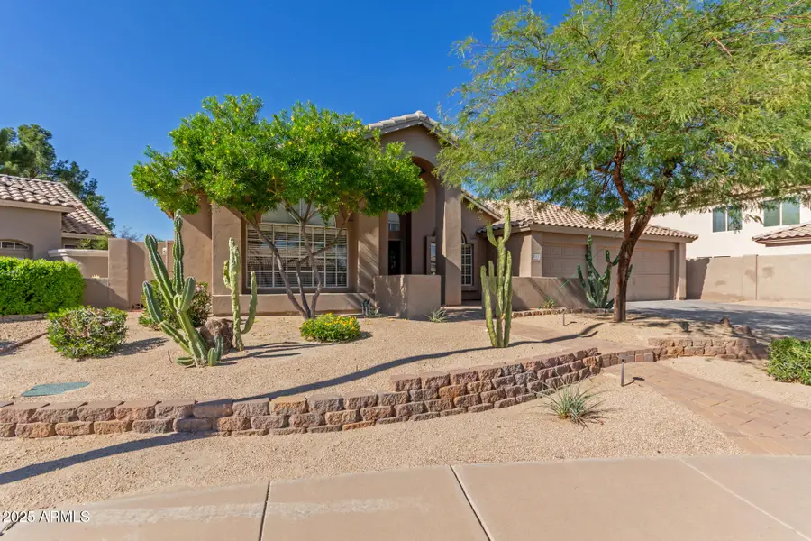 810 N Los Altos Drive, Chandler, AZ 85224 - Image #3