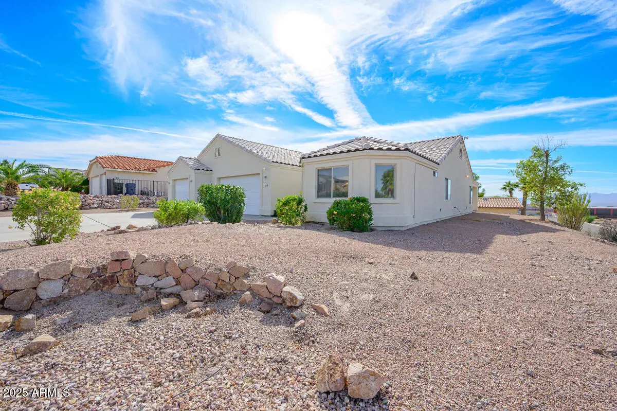 839 Warren Road, Bullhead City, AZ 86429 - Image #1