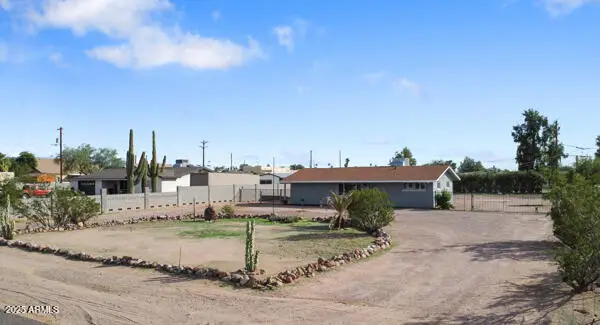 11527 E 6th Avenue, Apache Junction, AZ 85120 - Image #1