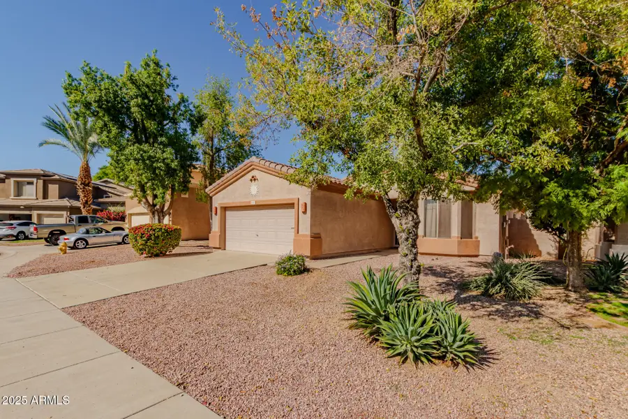 15282 W Country Gables Drive, Surprise, AZ 85379 - Image #3
