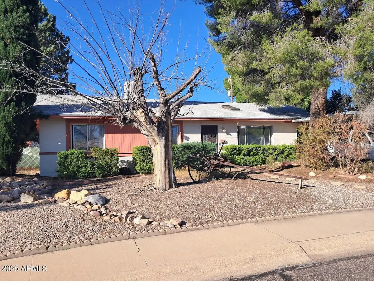 632 Quail Place, Sierra Vista, AZ 85635 - Image #1