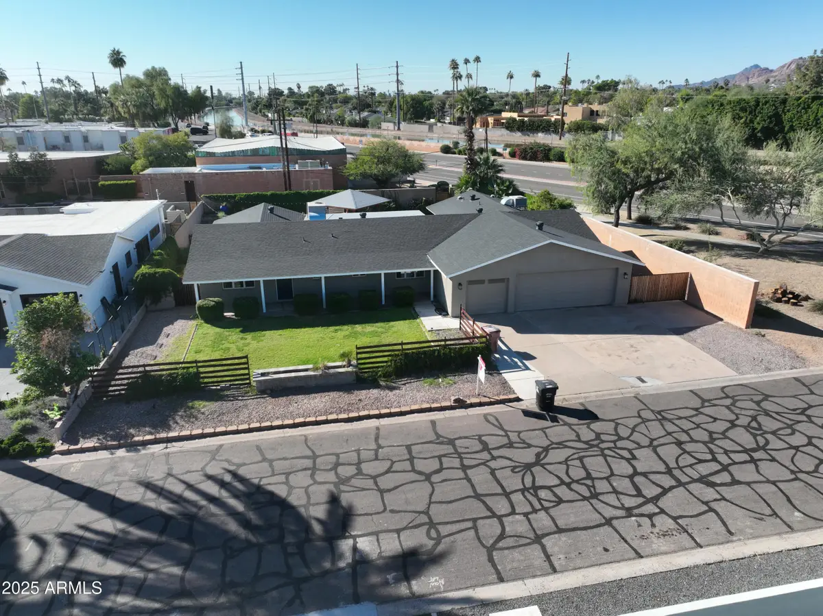 3704 N Kachina Lane, Scottsdale, AZ 85251 - Image #1