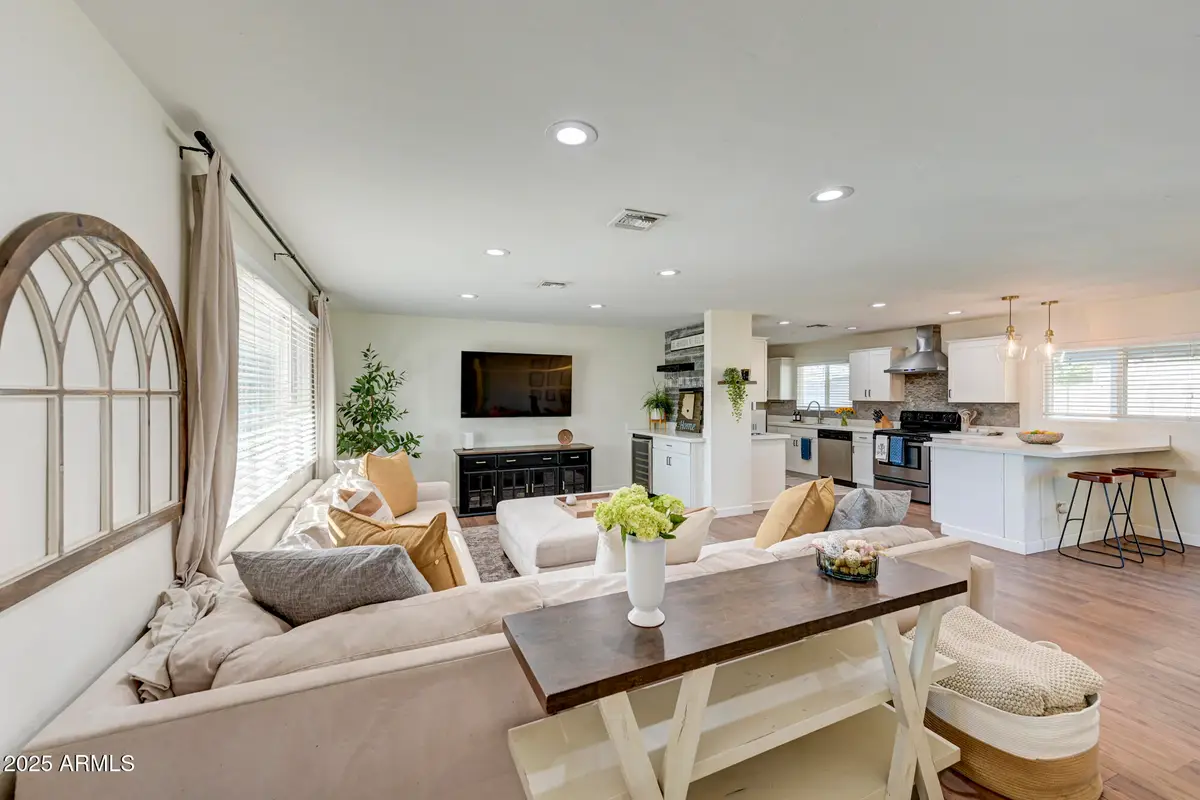 6918 E Palm Lane E, Scottsdale, AZ 85257 - Image #1