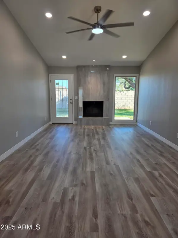 17607 N Lindner Drive, Glendale, AZ 85308