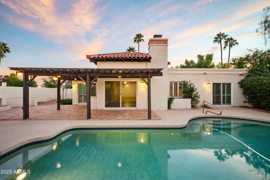 8542 E San Bernardo Drive, Scottsdale, AZ 85258 - Image #3