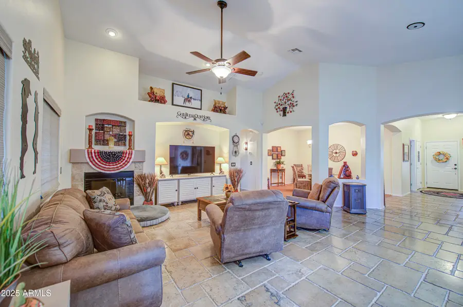 1518 W Agrarian Hills Drive, San Tan Valley, AZ 85144 - Image #2