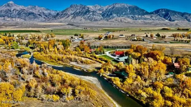 5950 W Table Mesa Road, Deer Valley, AZ 85087 - Image #1