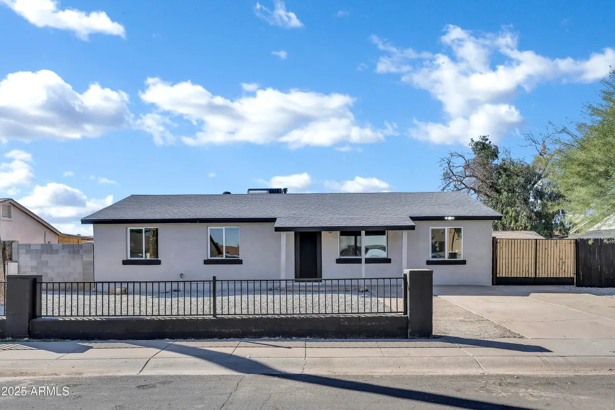 4316 N 72nd Avenue, Phoenix, AZ 85033 - Image #1