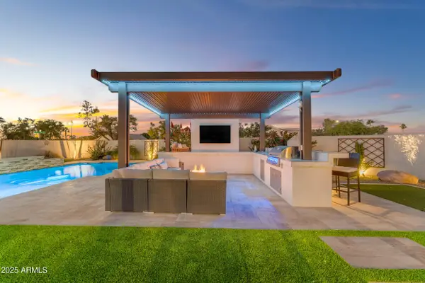 366 W Brisa Drive, Gilbert, AZ 85233