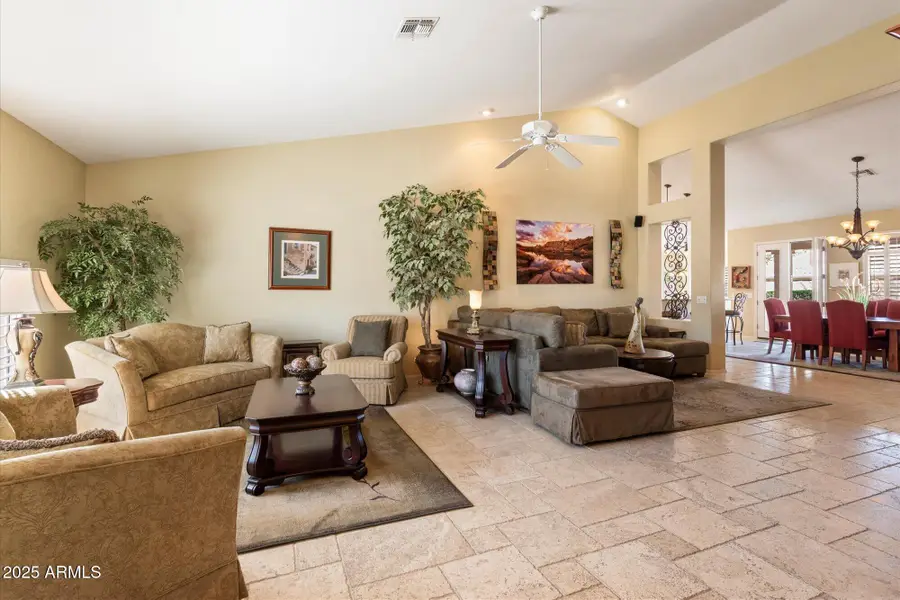 8960 W Kerry Lane, Peoria, AZ 85382 - Image #3