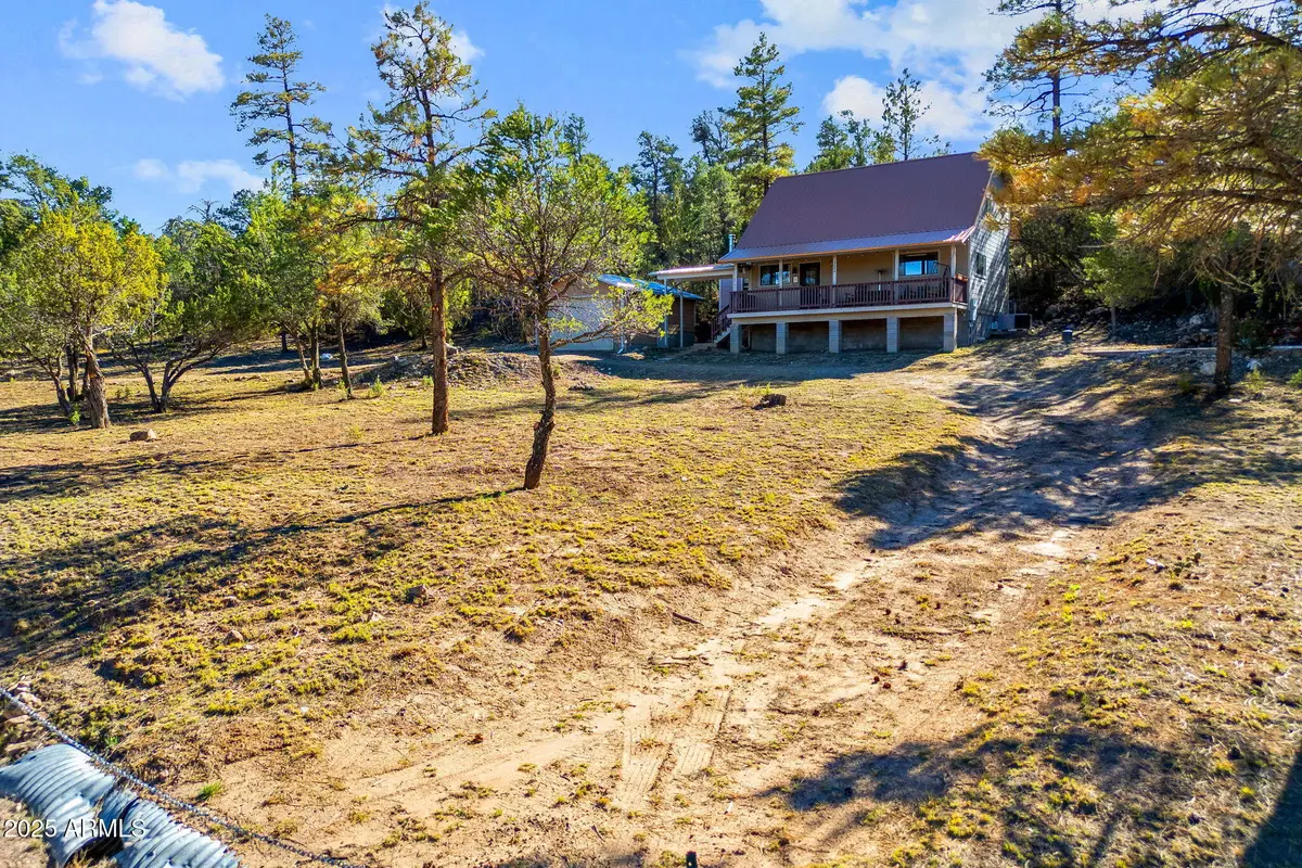 3684 Diamondback Drive, Overgaard, AZ 85933 - Image #1