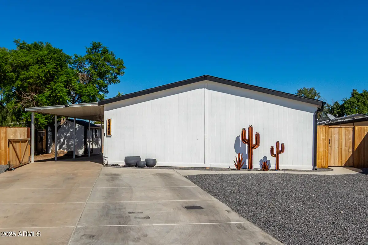 9460 E Escondido Avenue, Mesa, AZ 85208 - Image #1