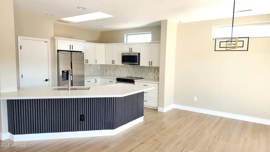 15313 W Pantano Drive, Surprise, AZ 85374 - Image #2