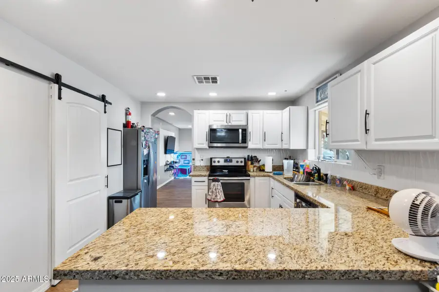 7114 W Beryl Avenue, Peoria, AZ 85345 - Image #2