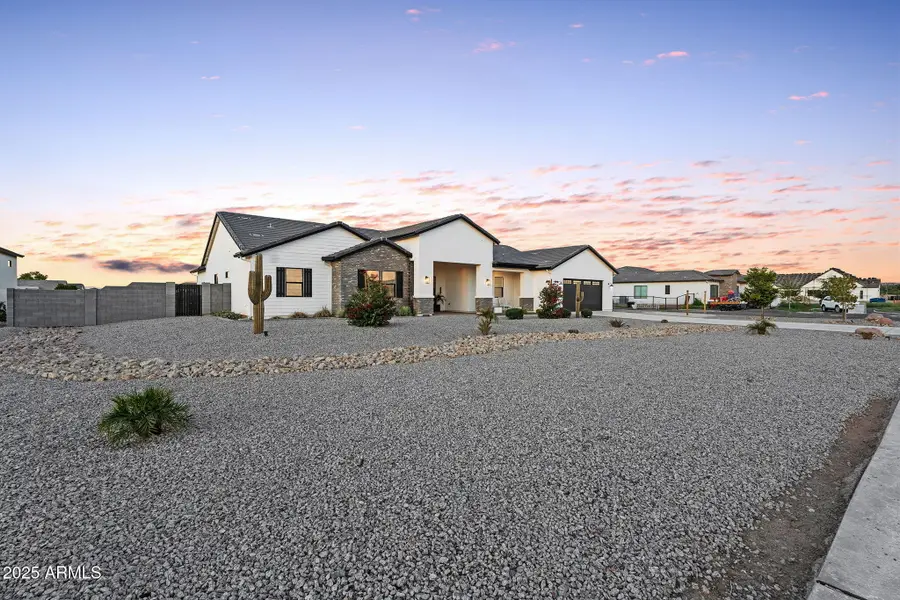 4072 E Weston Lane, San Tan Valley, AZ 85140 - Image #2