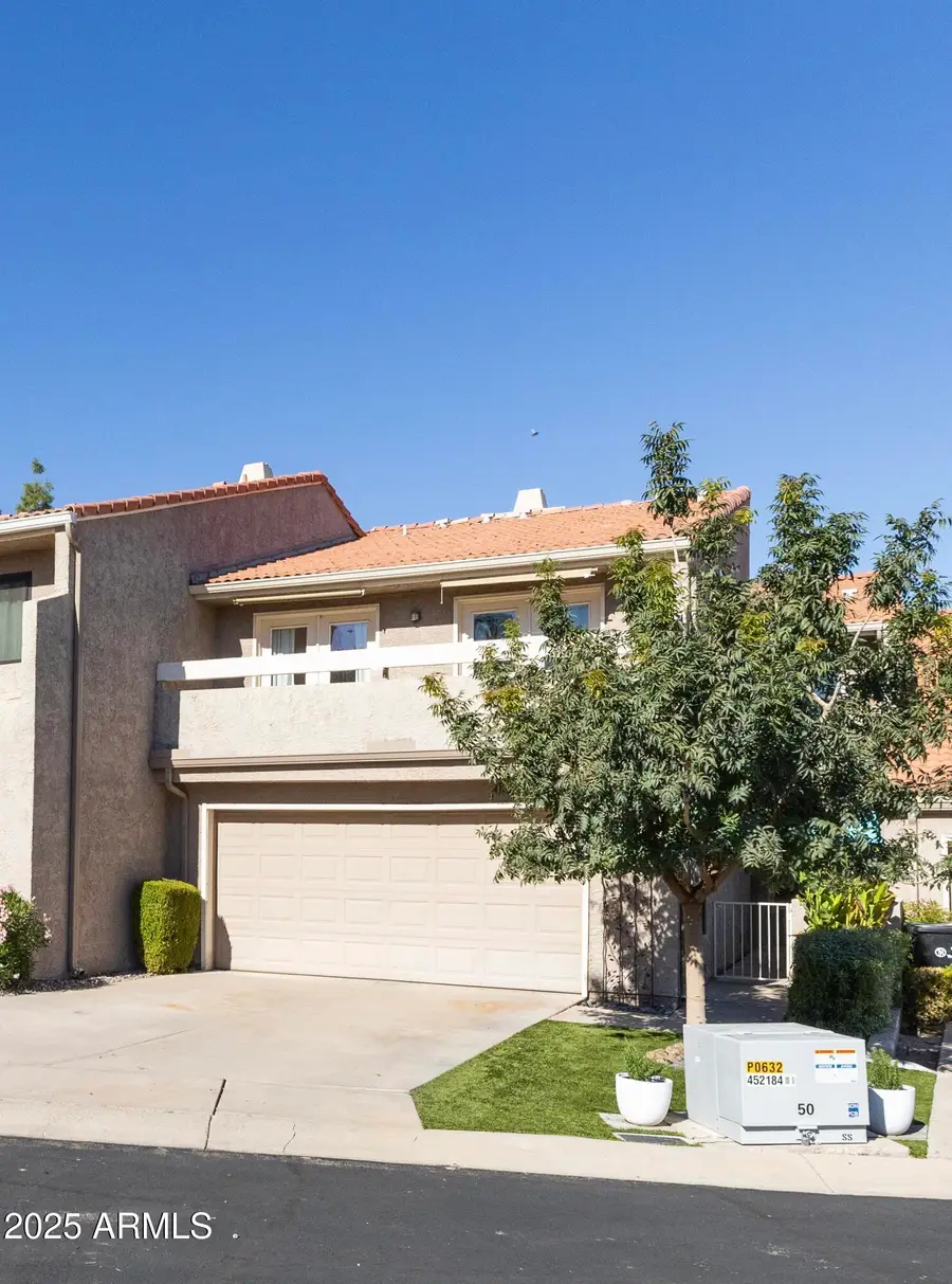 5442 S Hurricane Court, Tempe, AZ 85283 - Image #2