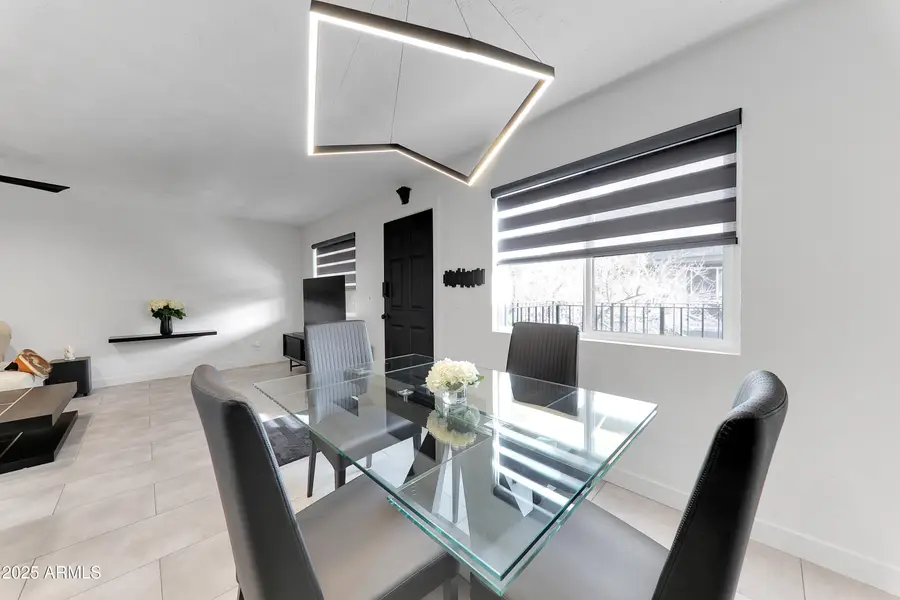 2228 E Campbell Avenue #205, Phoenix, AZ 85016 - Image #3