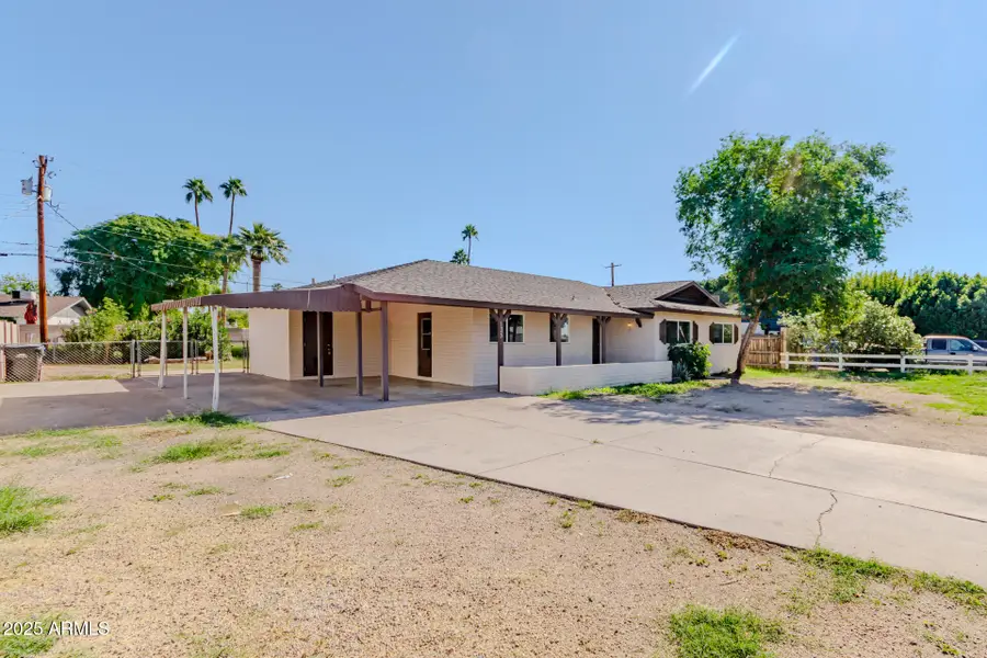 135 N Stapley Drive, Mesa, AZ 85203 - Image #3