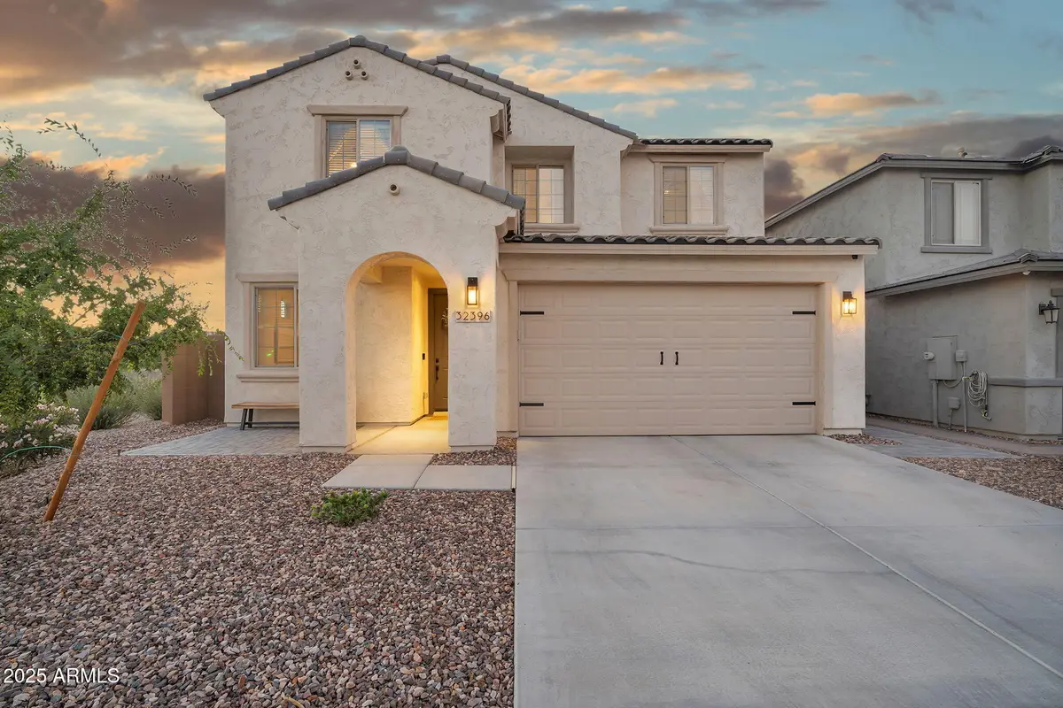 32396 N Daylight Drive, Gilbert, AZ 85144 - Image #1