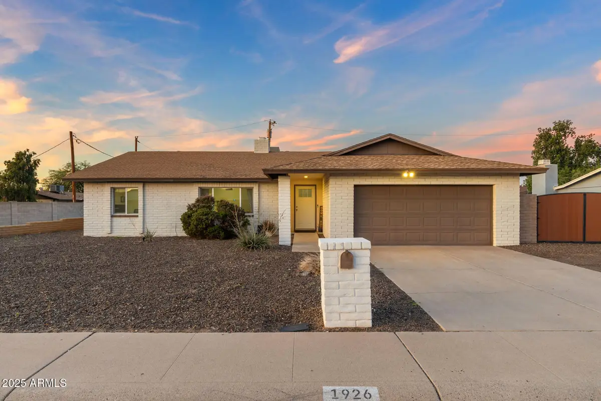 1926 W Wood Drive, Phoenix, AZ 85029 - Image #1