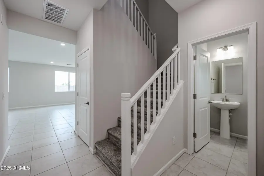 2623 E Boulder Avenue, Apache Junction, AZ 85119 - Image #3