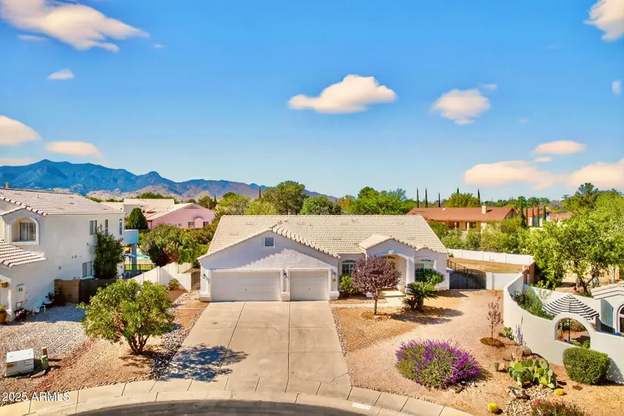 2044 Skyline Court, Sierra Vista, AZ 85635 - Image #2