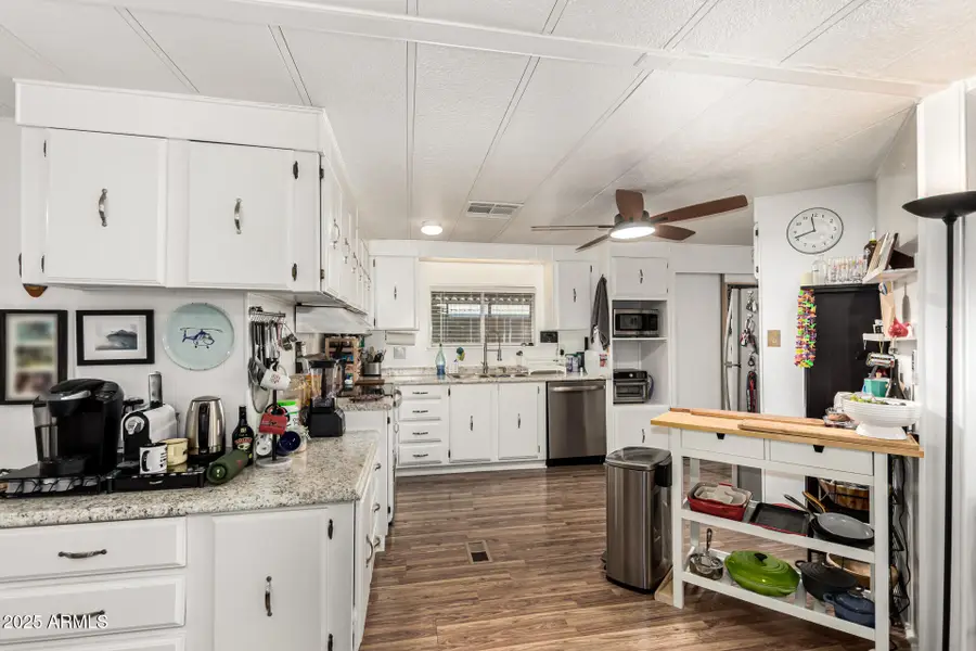 661 S Hawes Road #52, Mesa, AZ 85208 - Image #2