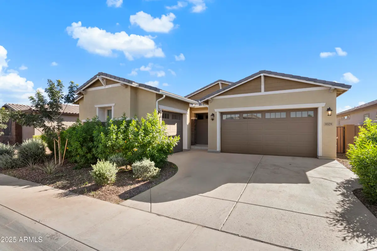 9329 W Sells Drive, Phoenix, AZ 85037 - Image #1