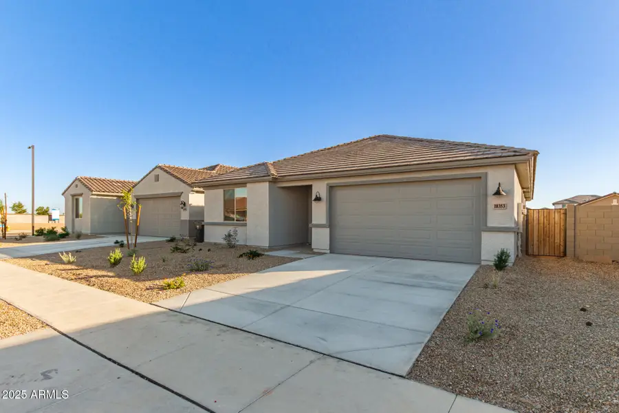 18353 W Villa Hermosa Lane, Surprise, AZ 85387 - Image #3