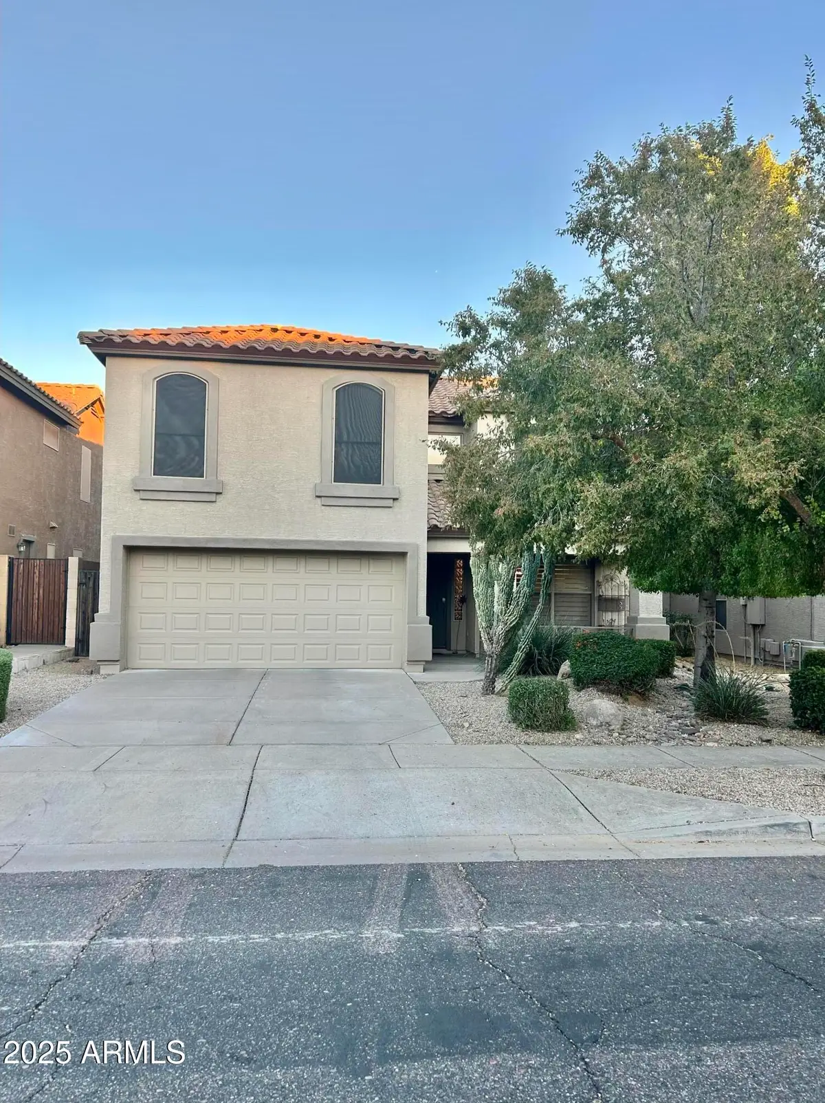 20933 N 37th Way, Phoenix, AZ 85050 - Image #1