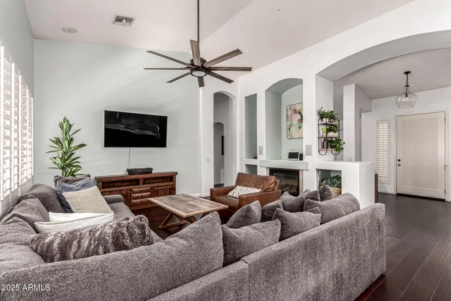 437 W Verde Lane, Tempe, AZ 85284 - Image #3